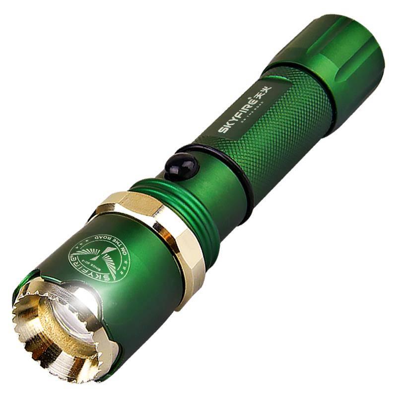 Powerful Led Flashlight Zoom Torch 18650/26650 Rechargable Battery Brighter Than Outdoor Light