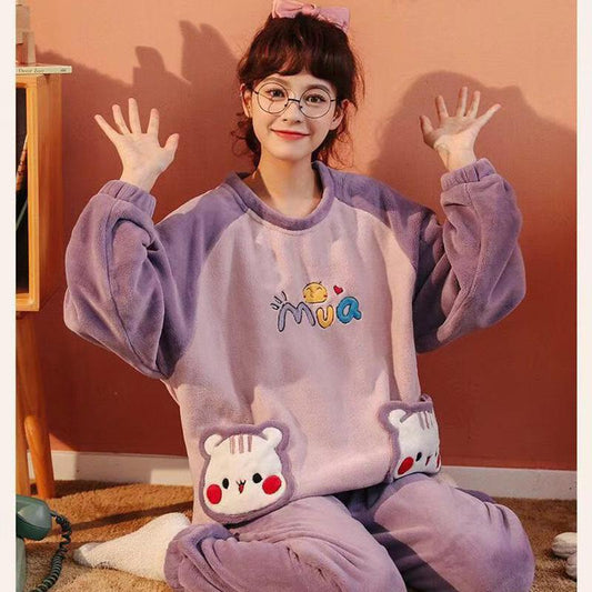 Winter Plus Velvet Coral Fleece Pajamas Set for Women Cartoon Printing Thick Plush Flannel Home Wear Warm Suit Loose Comfortable Sleeping Suit