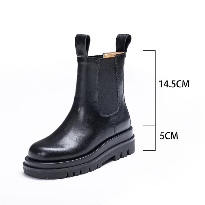 Chelsea Boots with Fur Winter Shoes Women Black Ankle Boots Fashion Leather Booties Platform Chunky Boots Velvet Warm Shoes