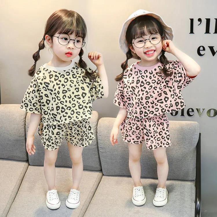 Girls' New Leopard Print Baby Summer Indoor Air-conditioning Suit Short-sleeved Shorts 2-piece Set