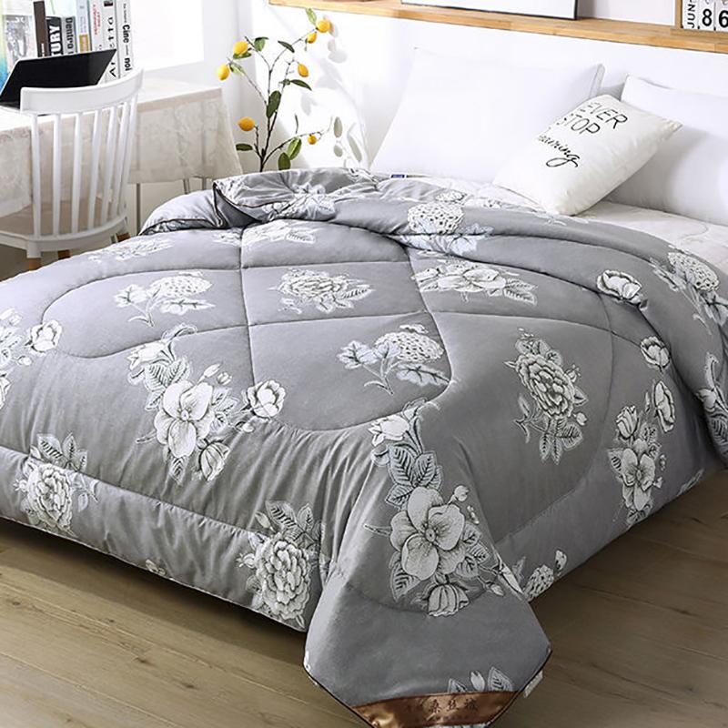 Skin-friendly Mulberry Silk Quilt Single and Double Summer Air-conditioning Quilt Spring and Autumn Quilt Warm Winter Quilt