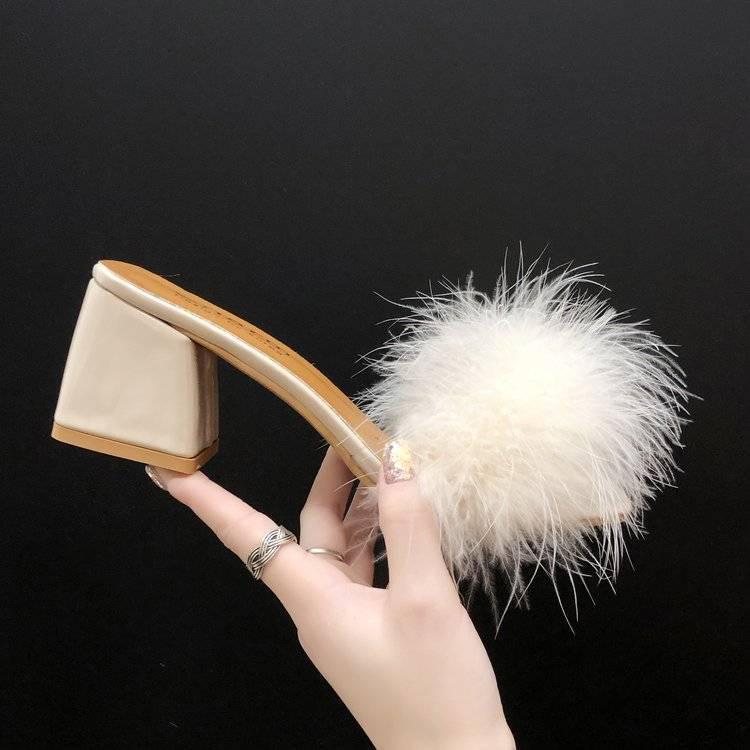 Fur Slippers Women Fluffy  Sandal Sliders Comfort Summer High -Heeled Open Toe  Sandal Slippers Sweet Ladies Block Heel Slippers Footwear