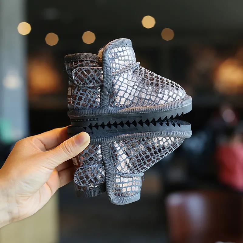 Children's Snow Boots Winter 0-3-year-old Female Baby Cotton Shoes Men's Plush Baby Soft Sole Warm Walking Shoes
