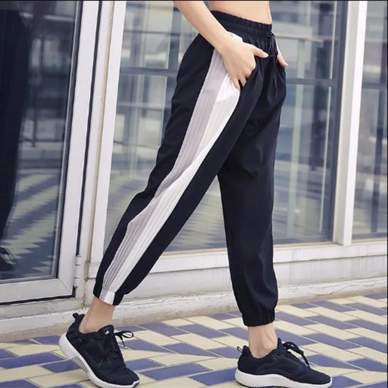 Striped Sweatpants Pleated Quick-drying Stretch Sports Pants Breathable Large Size Yoga Fitness Running Women's Sports Trousers