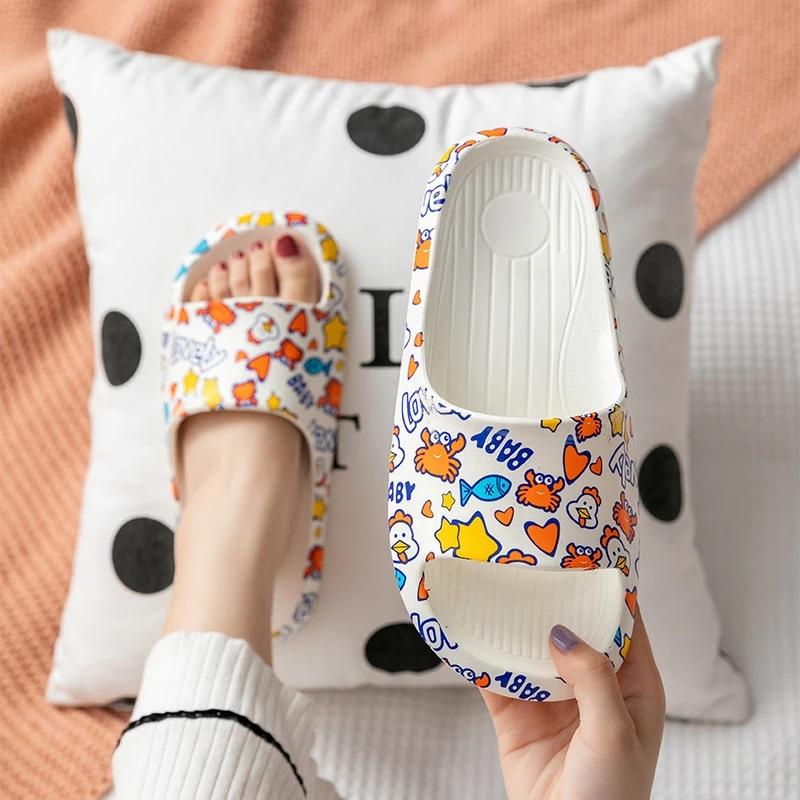 Cute Cartoon Slippers Women 3cm Sole Soft and Comfortable Outdoor Beach Slippers Bathroom Non-slip Slippers Chick Print Slippers