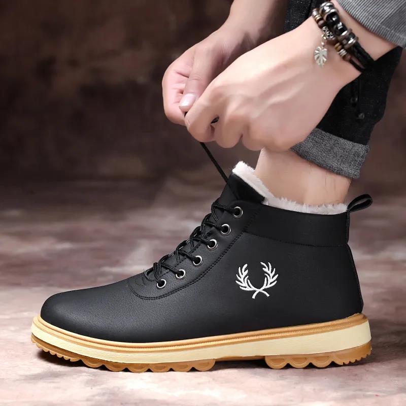 Plus Velvet Padded Winter Warm Snow Boots Men's Leather Cotton Shoes Waterproof and Non-slip Trendy Martin Boots