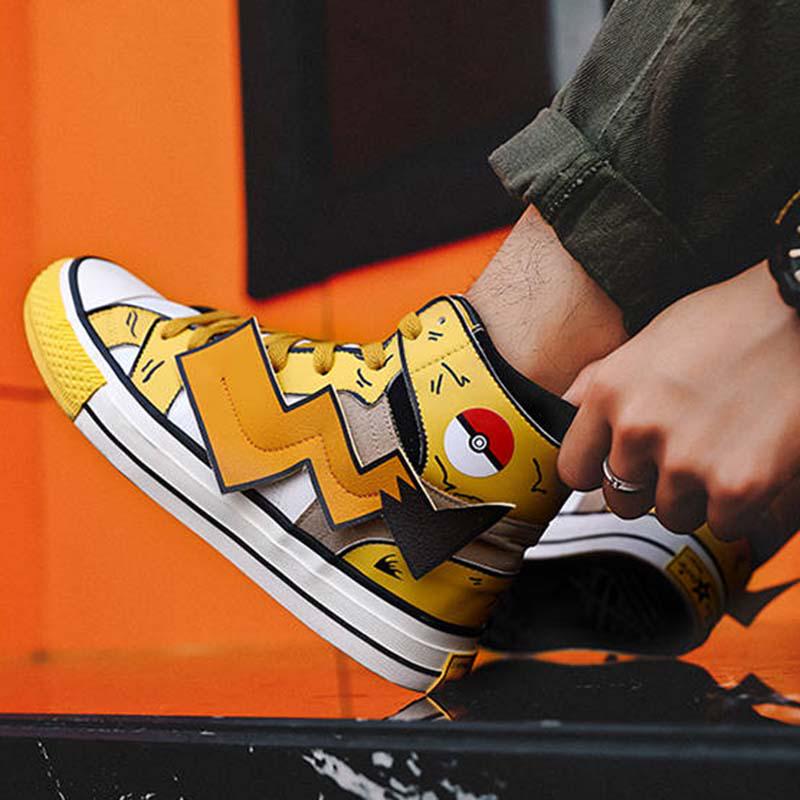 High Top Men Sneakers Comics Running Basketball Shoes Women Breathable Wear-resistant Canvas Shoeses