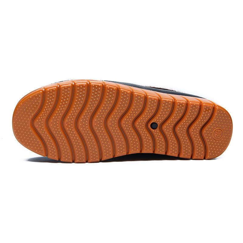 Winter Plus Velvet Women's Waterproof and Warm Leather Cotton Boots Non-slip Flat-bottomed Soft-soled Cotton Shoes