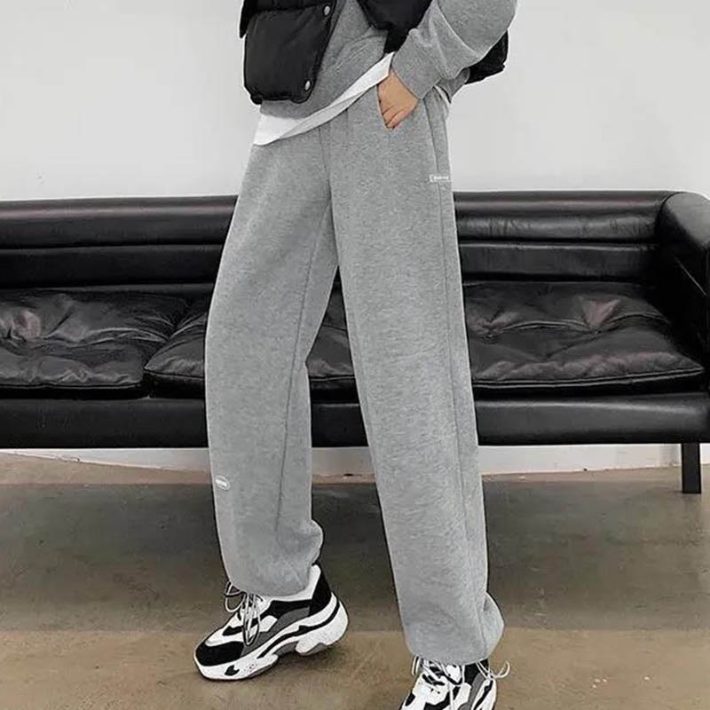 Lamb Velvet Trousers Plus Velvet Thick Sports Pants Women's Winter Loose Warm Trousers with Wide Leg Pants and Outer Cotton Trousers