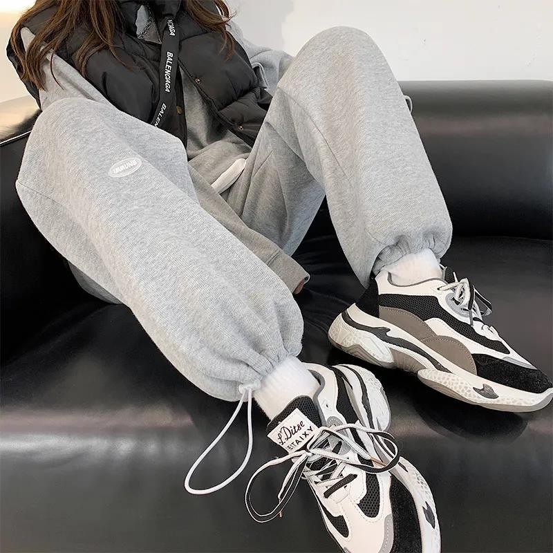 Plus Velvet Thick Gray Sweatpants Female Winter Students Loose Trousers Wide Leg Pants Lamb Wool Warm Casual Pants