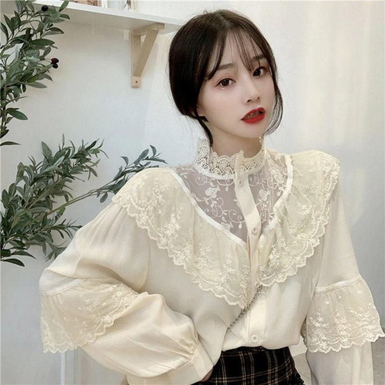 French Retro Lace Shirt Spring Western Style Design Niche Long-sleeved Half Turtleneck Top
