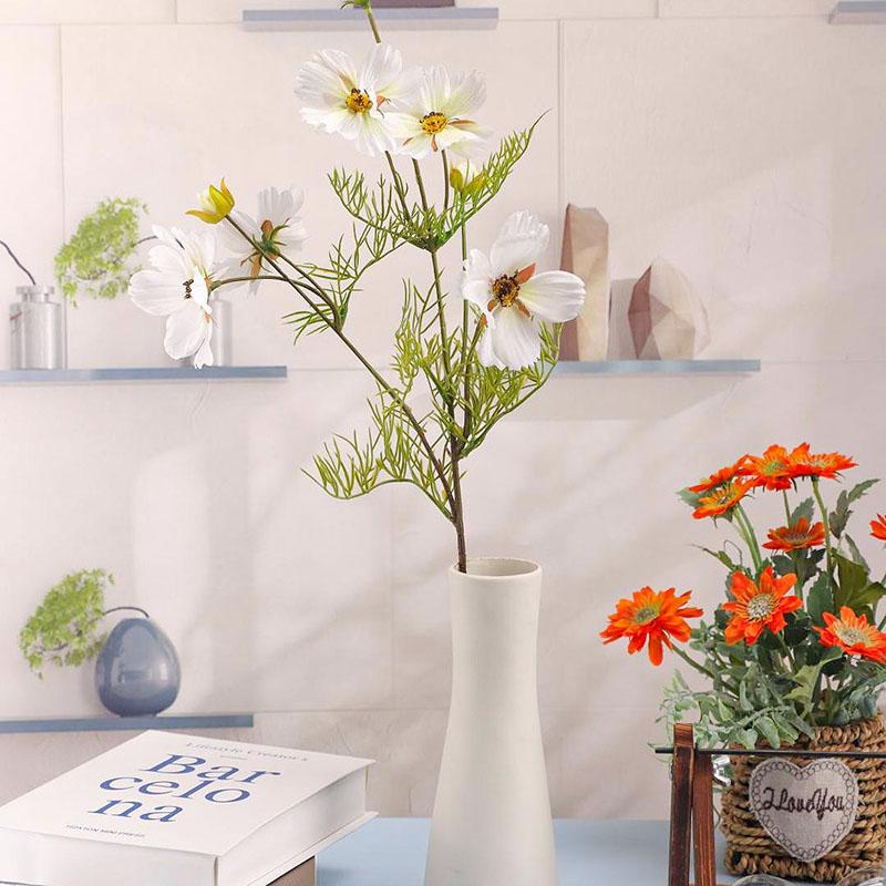 High-end Artificial Flowers Fake Flowers Cosmos Small Daisies Desktop Living Room Plastic Bouquet Decoration Table Home Decoration