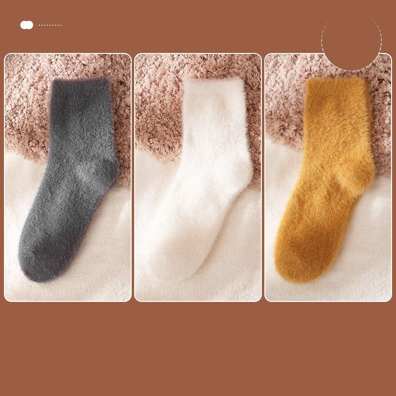 Three Pairs of Mink Fleece Socks Autumn and Winter Plus Fleece Thick Warm Floor Socks Women's Coral Fleece Home Sleep Socks
