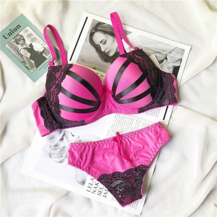Bra Set Women Sexy Push Up Underwire Backless Lingerie Set Lace Sex Thin Gather Hollow Solid Color Bra Thong Suit Plus Size
