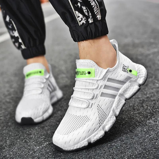 2021 New Fly Woven Mesh Shoes Breathable Lightweight Casual Running Shoes