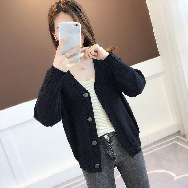Spring and Autumn Knitted Tops European and American Style Loose Solid Color Sweater Cardigan Middle-aged Female Jacket