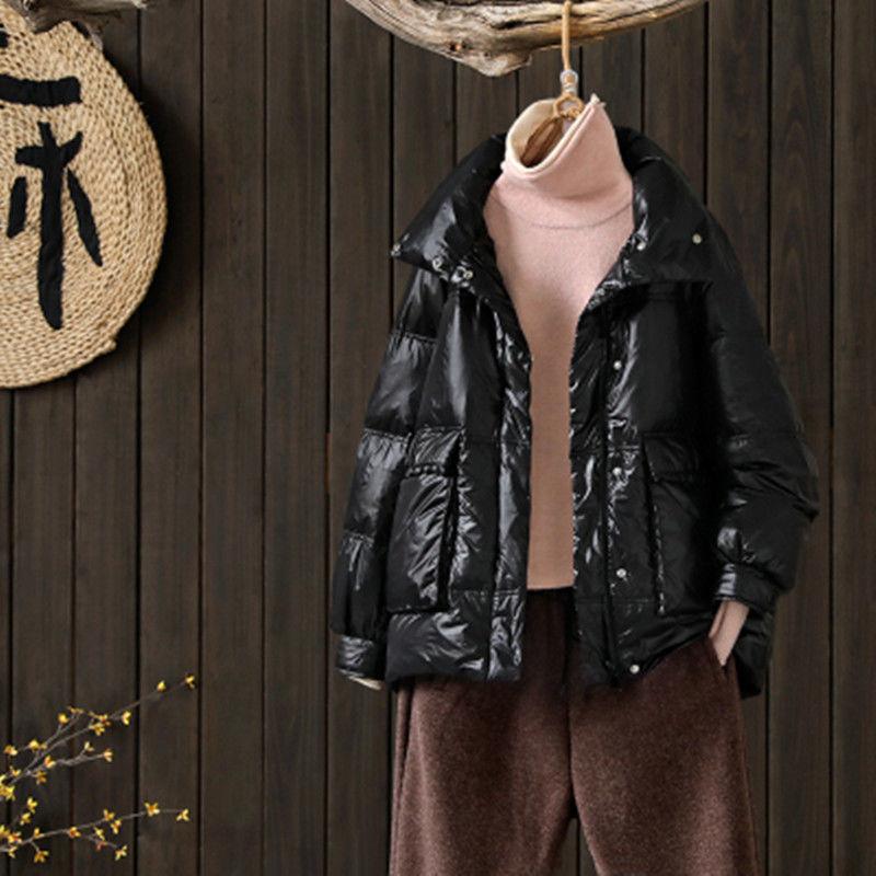 Lightweight Down Jacket Ladies Autumn and Winter White Duck Down Fashion Short Trendy Suit