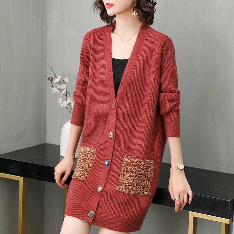 Spring and Autumn Mid-length Wool Sweater Plus Size Fashion Embroidered Blouse Simple Cardigan Middle-aged Women Jacket