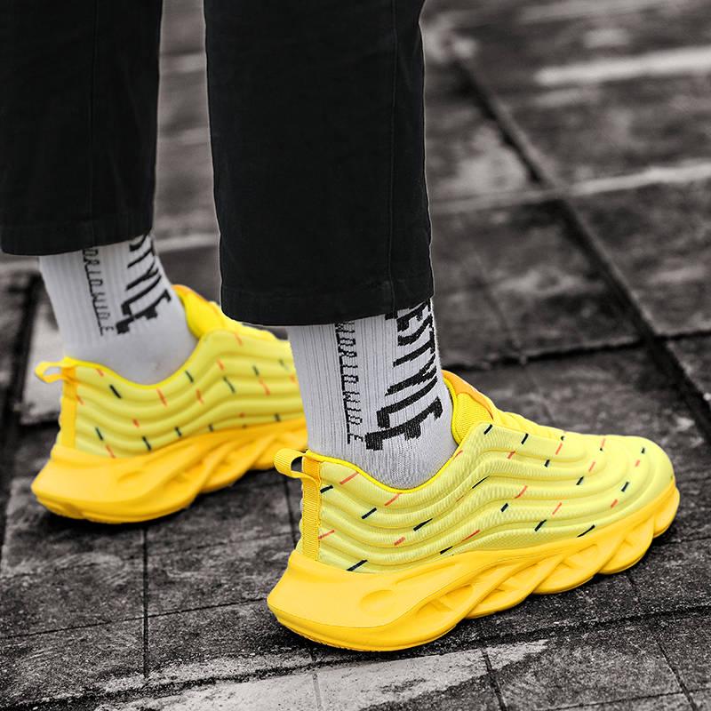 Men's shock-absorbing running shoes casual deodorant fashion tide shoes men's increase blade shoes