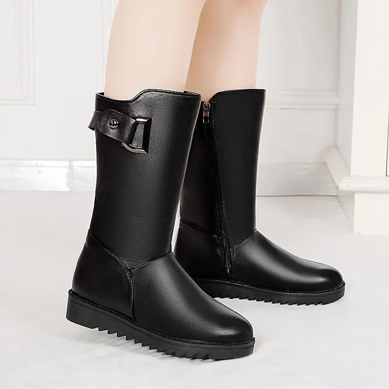 Mid-tube Autumn and Winter Women's Boots Warm and Velvet Cotton Boots Flat-bottomed Flat-heeled Women's Shoes
