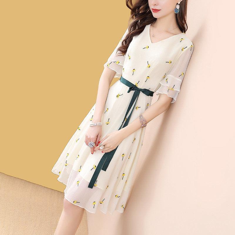 Women Spring Summer Cascading Ruffles Flower Print Dress V Neck Half Sleeve Knee Length Dress Female A Line Party Dress