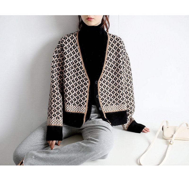 Autumn European and American Style Jacket Short V-neck Knitted Top Cardigan Loose Women Sweater