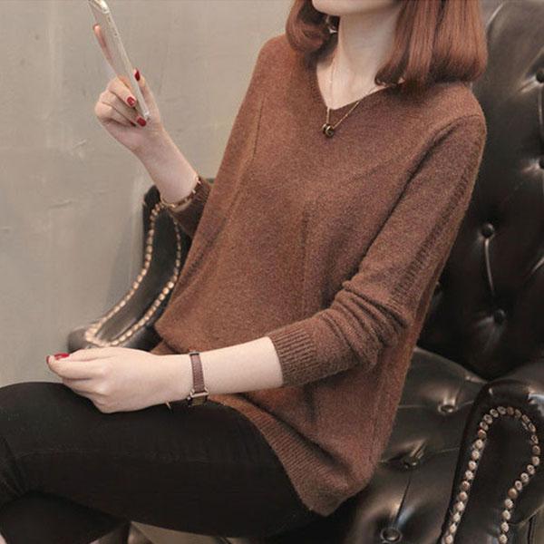 Autumn and Winter Loose Casual Bottoming Shirt Temperament V-neck Top Solid Color Button Female Sweater