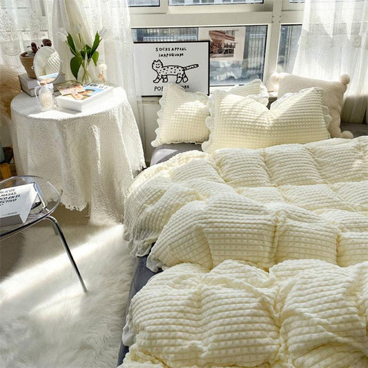 4pcs/set Winter Milk Velvet Princess Wind Bed Skirt Plus Velvet Thick Ruffled Quilt Cover Korean Bedding
