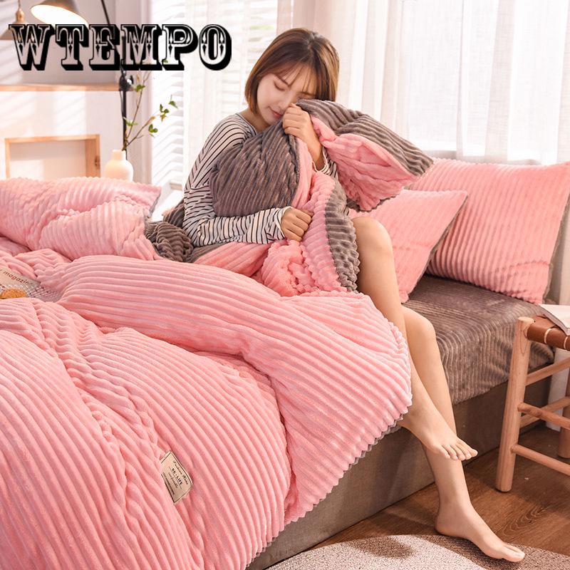 Flange Four-piece Set of Warm Plus Velvet Bed Set Down Shirt Set Comfortable Suit Winter Warm Plush Down Cover