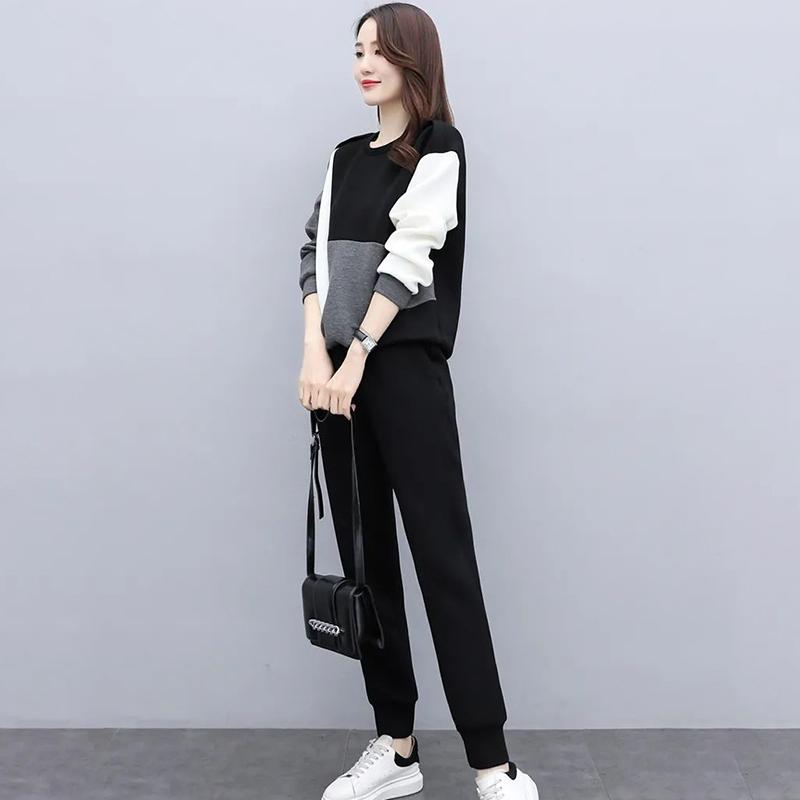 Women's Suits Are Loose Thin and Age-reducing Casual Two-piece Round Neck Long-sleeved Shirt + Casual Pants Warm and Comfortable