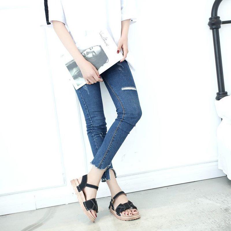 Roman Sandals Female Students Summer Wild Korean Version of The Word Buckle Flat Female Sandals Platform Platform Shoes