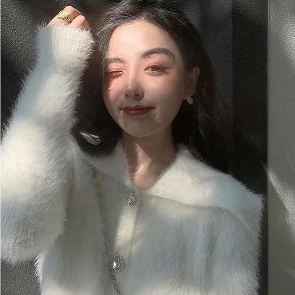 Mink Fleece Turn Down Collar Short Sweater Early Autumn Soft Waxy Diamond Button Knitted Cardigan Small Fragrance Jacket