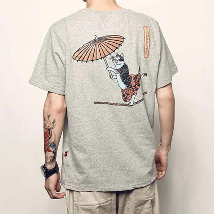 Summer New Japanese Five-point T-shirt Men's Retro Acrobatic Cat Printing Comfortable and Versatile Short Sleeves