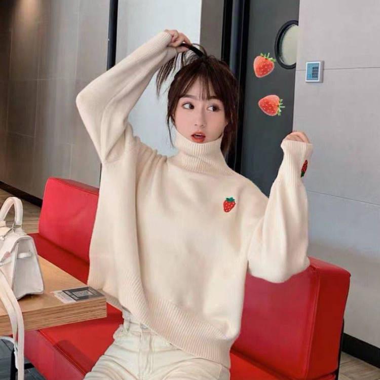 Strawberry Embroidery Sweater Sweet Girl Autumn and Winter Warm Loose Turtleneck Sweater
