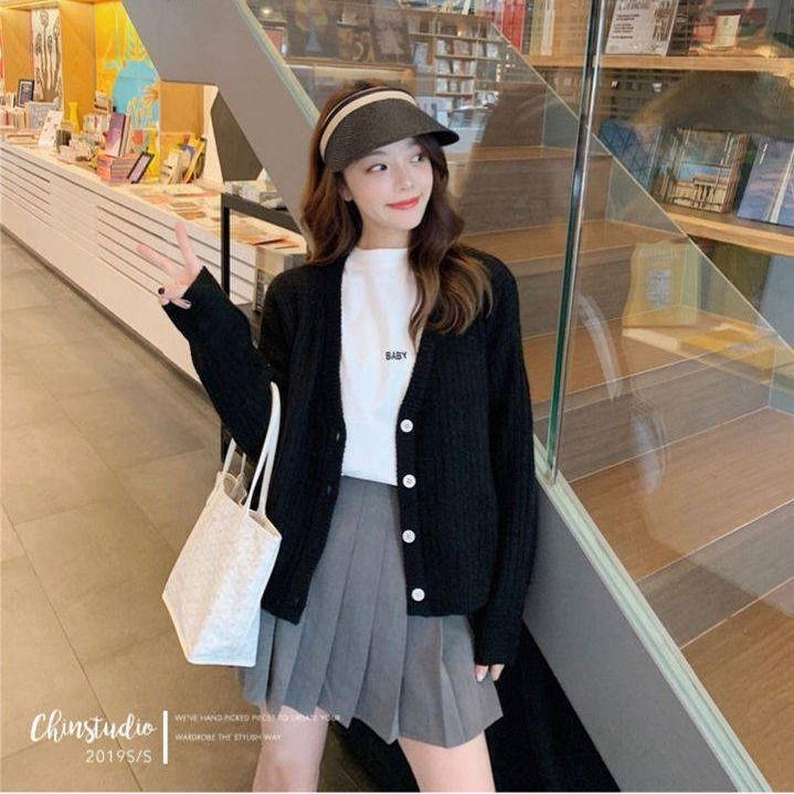 V collar cardigan solid color casual sweater female autumn new loose wild pit striped knit jacket