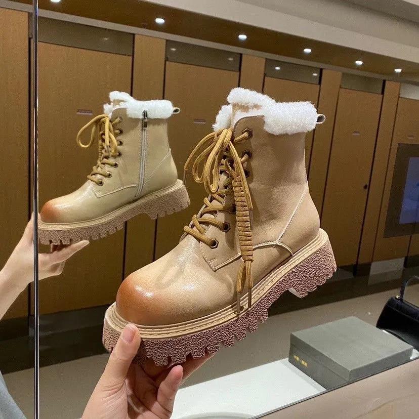 Women's Autumn and Winter Martin Boots Female Plus Size Low Thick Heel Plush Warm Short Boots