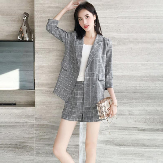 Large Size Plaid Suit Women's Summer Shorts Long-sleeved Jacket Two-piece Casual Jacket Work Clothes Ladies Casual Suit Suit