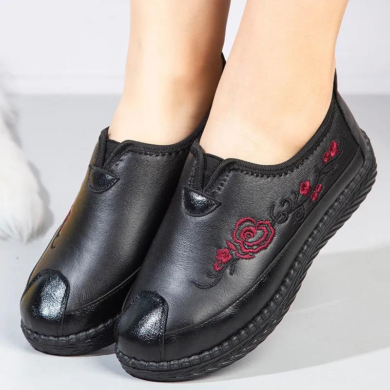 Women's Winter Mother Shoes Autumn and Winter Plus Velvet Cotton Shoes  Casual Flat Warm Shoes Lazy Cotton Shoes