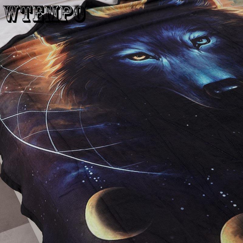 Wolf god Thin Quilt Lightweight Comforter Blanket Machine Washable Summer blanket