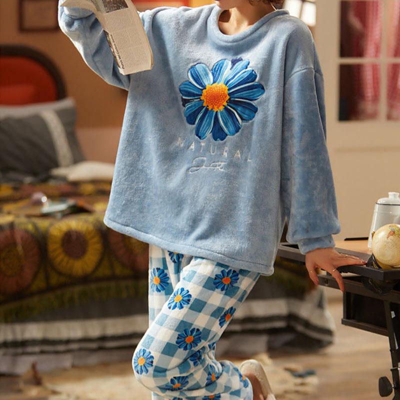Spring and Autumn Flannel Loose Women's Pajamas Autumn and Winter Thickening and Velvet Warm Coral Fleece Home Service Suit