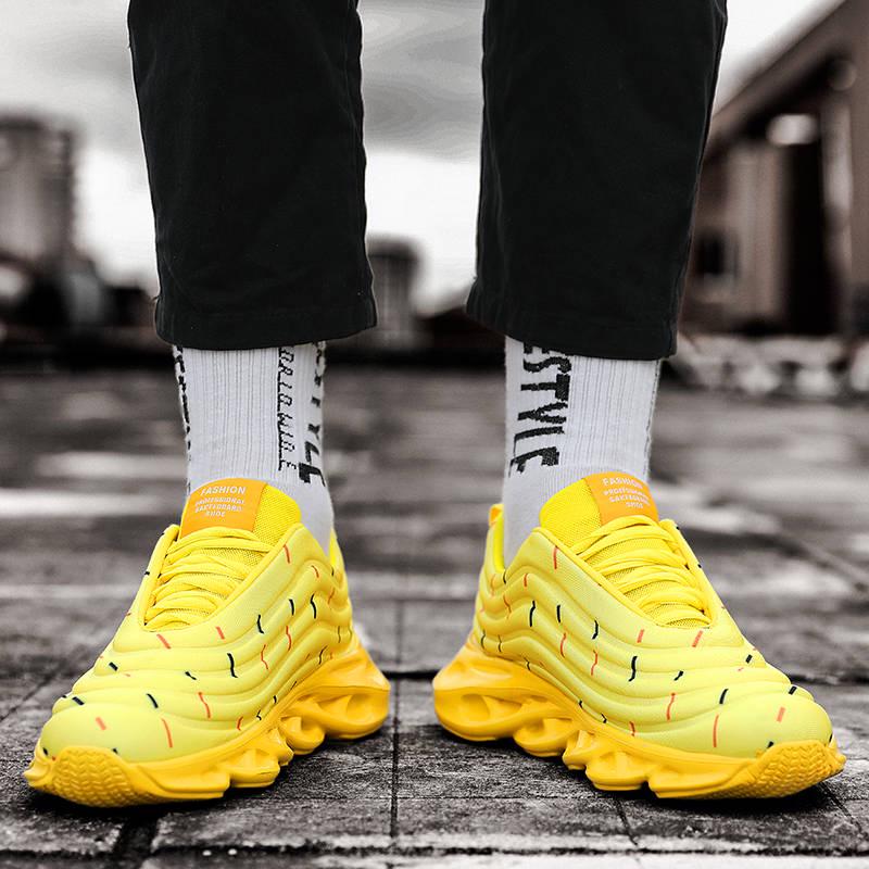 Men's shock-absorbing running shoes casual deodorant fashion tide shoes men's increase blade shoes
