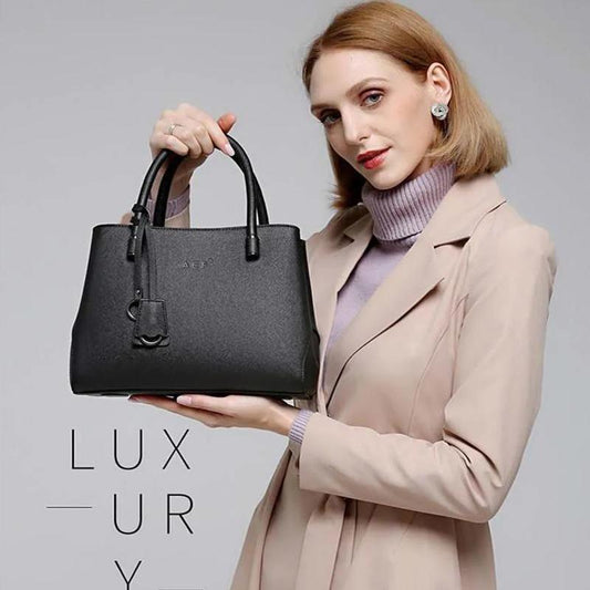 Real Cowhide Handbags Women's Trend Middle-aged Large-capacity Messenger All-match Niche Package