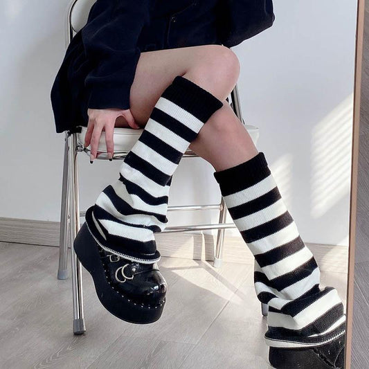Autumn and Winter Models JK Knitting Pile Hose  Long Stockings Set Slim Speakers Wide-leg Warm Leg Set Hit Color