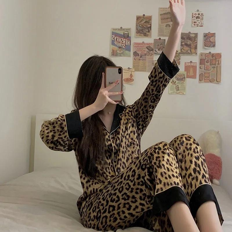 Women's Autumn Winter Sexy Leopard Printing Pajamas Long-sleeved Lapel Loose Homewear Suit Casual Out Wear Pyjamas Set Female Comfortable Nightgowns
