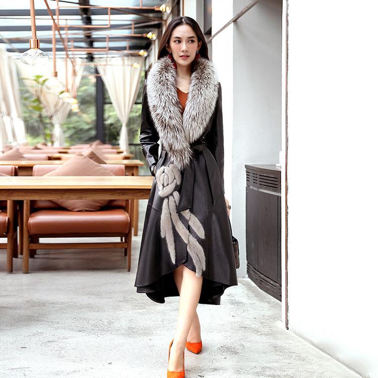 Winter Fur Collar Women's Fur Coat  Plush Thickening Medium Length Women's Leather Coat Slim Closing Woman Parka Coat