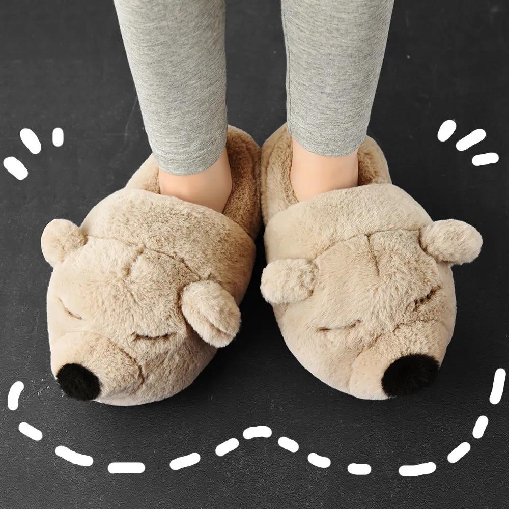 Autumn and Winter Indoor Cotton Slippers Bag and Non-slip Flat Shoes Essential for Home Leisure and Entertainment