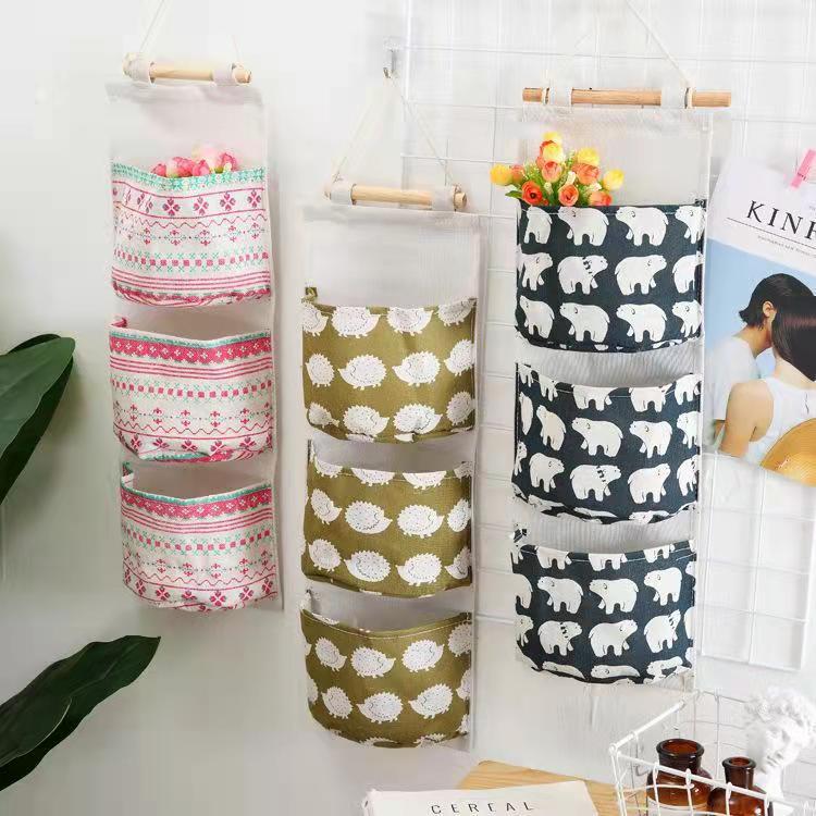 Wall-mounted 3-pocket Storage Hanging Bag Large Dormitory Mobile Phone Hanging Storage Organizer Bedroom Debris Storage Bag Snack Storage Bag