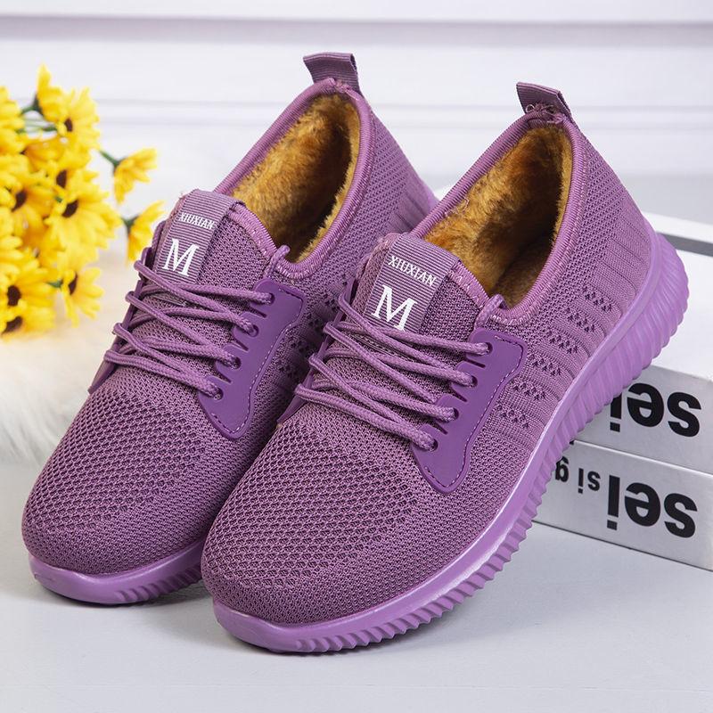 Cotton Shoes Women's Winter Plus Velvet Old Beijing Warm and Comfortable Cotton Boots Non-slip Soft-soled Snow Boots Flat Thick