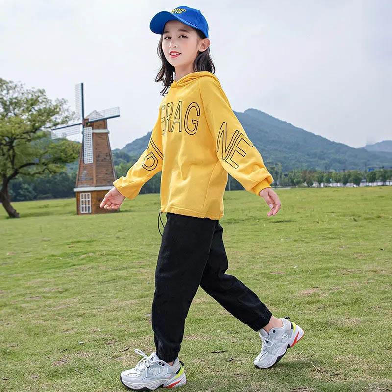 Girls Sweater Set Hooded Pullover Long Sleeve Sweater Casual Loose Pants Two Piece Set Spring and Autumn Children Sports Two Piece Set