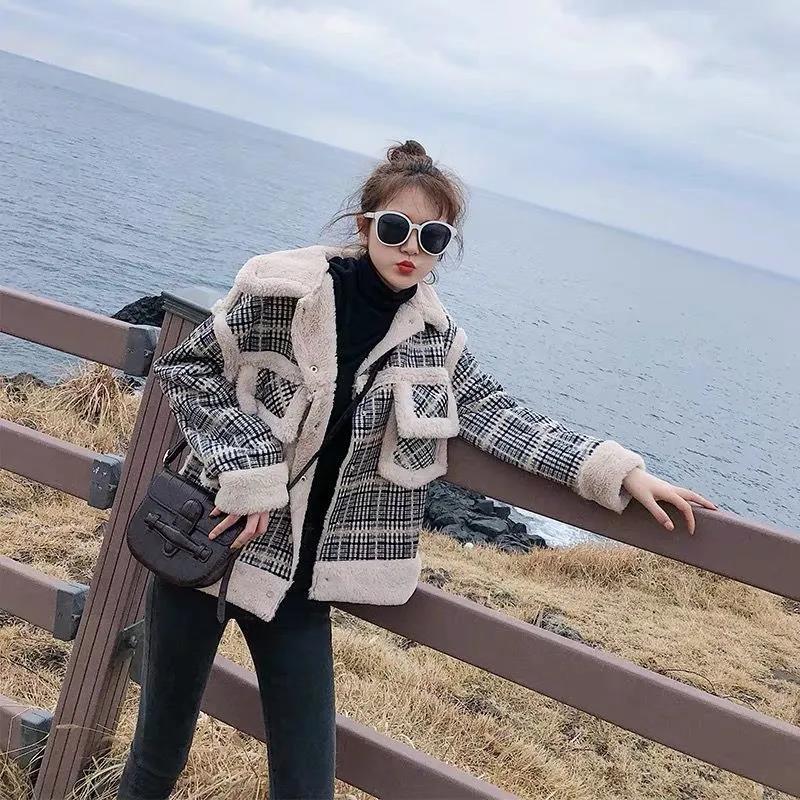 Faux Fur One-piece Plaid Jacket Women Plus Velvet Short Autumn and Winter Loose and Thin Jacket Ladies Temperament Warm Jacket